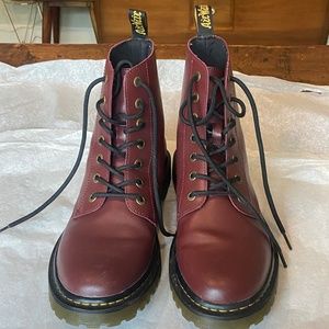 Dr. Martens Luana Boots